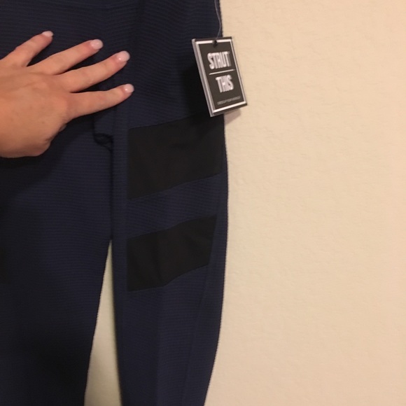 Stunt-this Gym pants - Picture 3 of 4